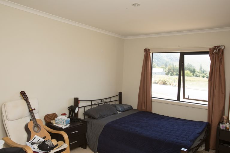Photo of property in 33 D'archiac Drive, Lake Tekapo, 7999