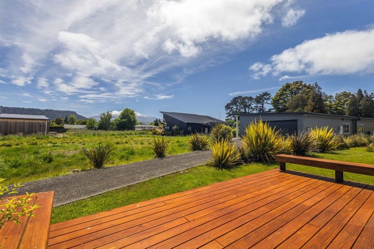 Photo of property in 16 Heartwood Lane, Ohakune, 4625
