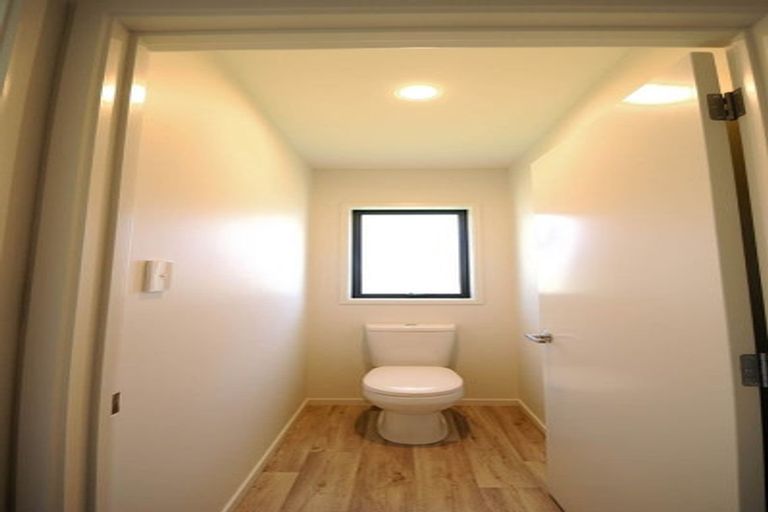 Photo of property in 2 Emma Street, Marshland, Christchurch, 8083