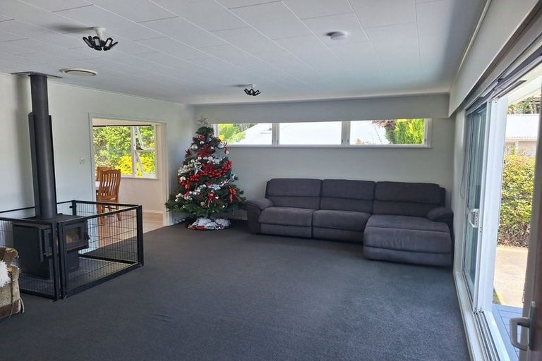 Photo of property in 25 Mary Crescent, Elderslea, Upper Hutt, 5018