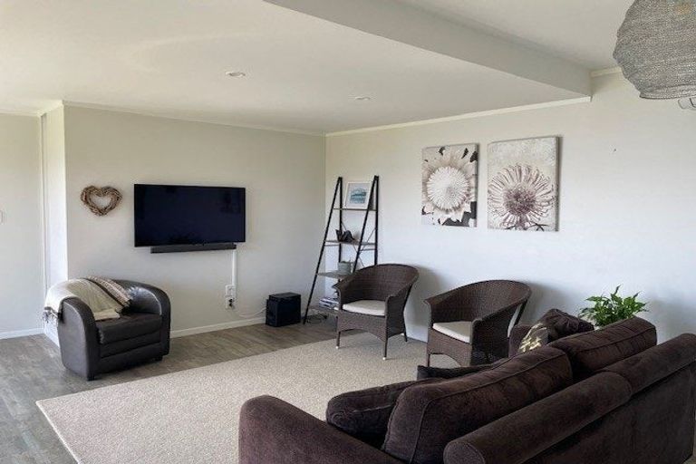 Photo of property in 963 Cove Road, Waipu, 0582