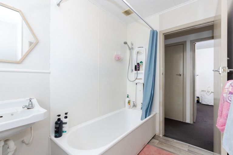 Photo of property in 4b Filmer Place, Melville, Hamilton, 3206