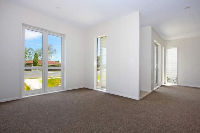 Photo of property in 17 Tribute Loop, Takanini, 2112