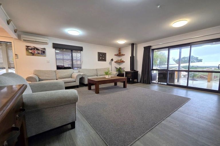 Photo of property in 107 Rimu Place, Matarangi, Whitianga, 3592