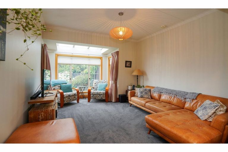 Photo of property in 102 Ross Street, Grasmere, Invercargill, 9810