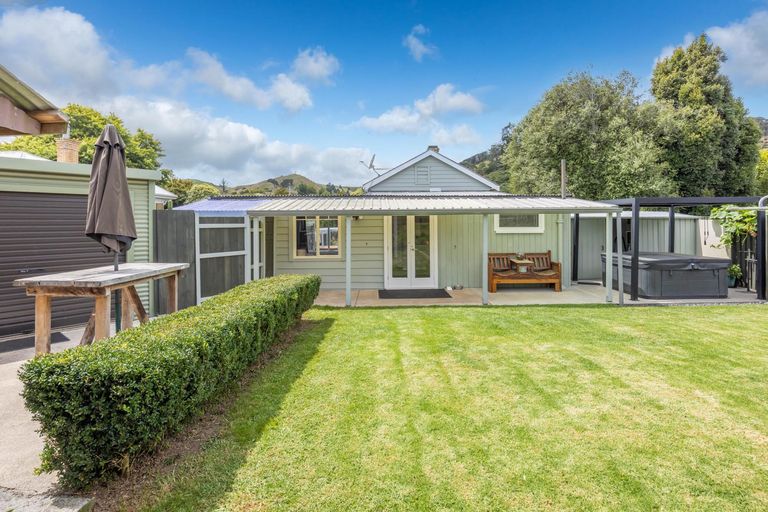 Photo of property in 556 Great South Road, Huntly, 3700