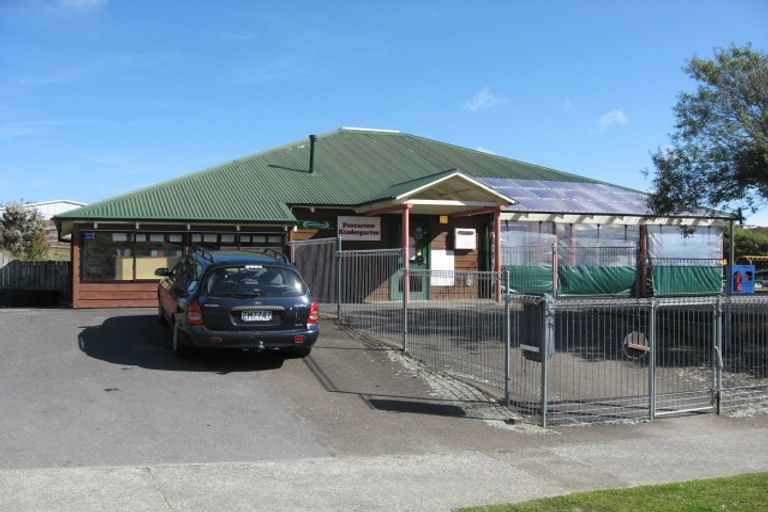 Photo of property in 61 Antrim Crescent, Wainuiomata, Lower Hutt, 5014