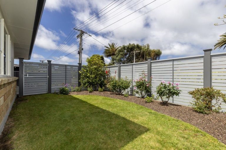 Photo of property in 5a Nathan Avenue, Paraparaumu Beach, Paraparaumu, 5032