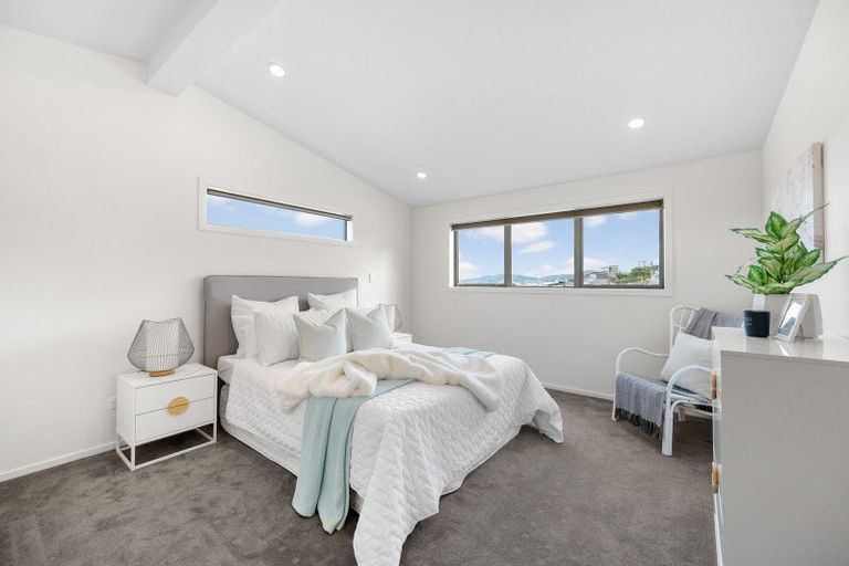 Photo of property in 36a Mandalay Terrace, Khandallah, Wellington, 6035