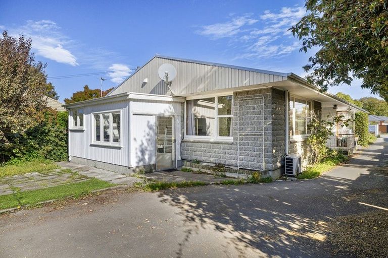 Photo of property in 2/124 Brookside Terrace, Bryndwr, Christchurch, 8053