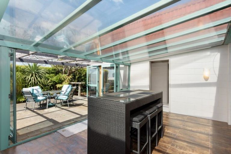 Photo of property in 2 Haukore Street, Hairini, Tauranga, 3112