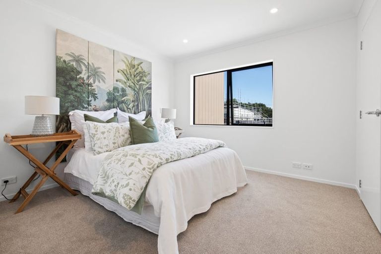 Photo of property in 13 Nga Pona Toru Road, Flat Bush, Auckland, 2019