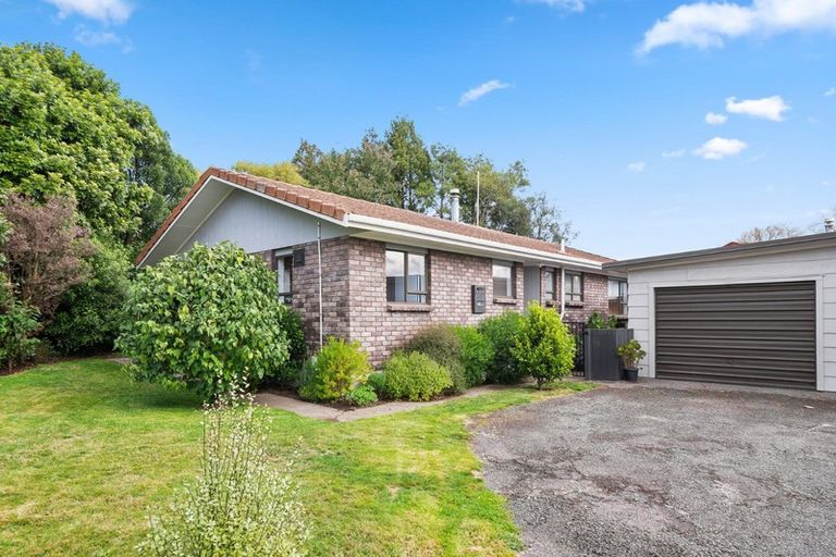 Photo of property in 31e Tumene Drive, Owhata, Rotorua, 3010