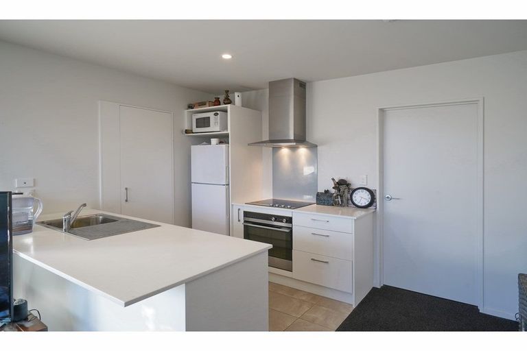 Photo of property in 37/10 Buffon Street, Waltham, Christchurch, 8023