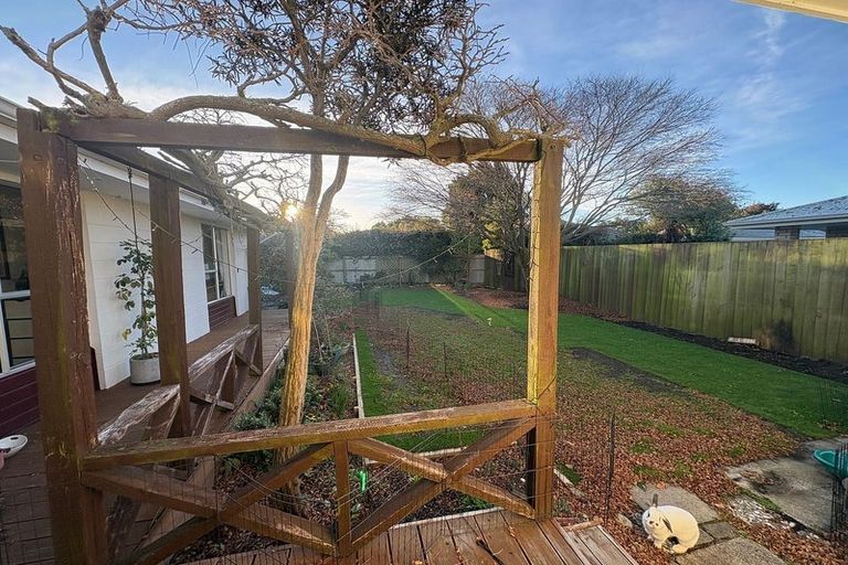 Photo of property in 17 Marley View Street, Somerfield, Christchurch, 8024