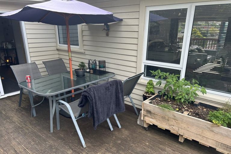 Photo of property in 7 Penrith Street, Westown, New Plymouth, 4310