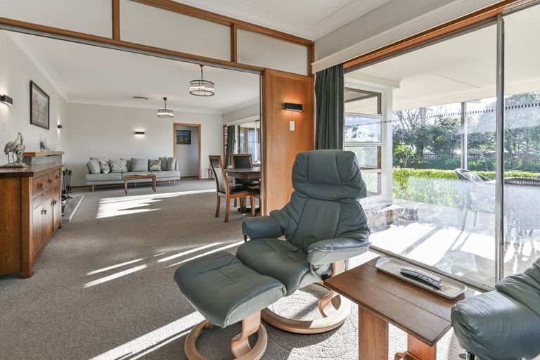 Photo of property in 305 Frimley Avenue, Frimley, Hastings, 4120