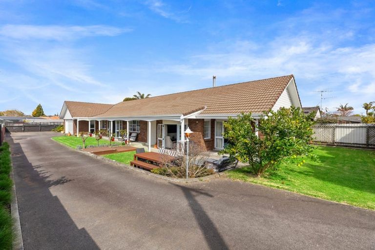 Photo of property in 12 Smiths Road, Matua, Tauranga, 3110
