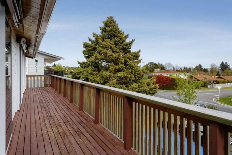Photo of property in 26 Richmond Avenue, Richmond Heights, Taupo, 3330