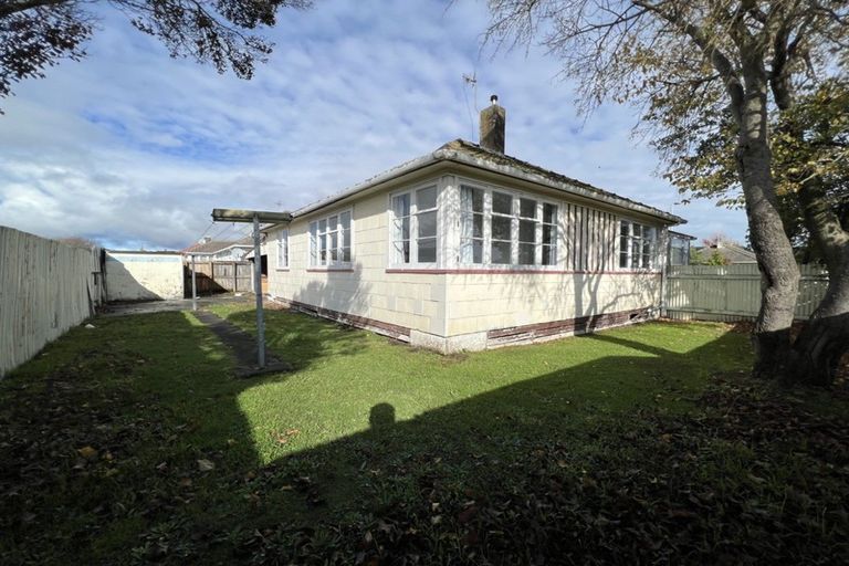 Photo of property in 39 Upham Terrace, Roslyn, Palmerston North, 4414