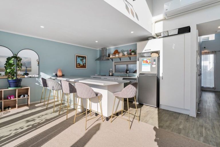 Photo of property in 31 Reynolds Place, Papamoa Beach, Papamoa, 3118