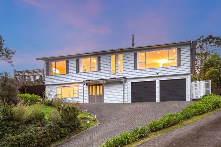 Photo of property in 16 Truro Road, Camborne, Porirua, 5026