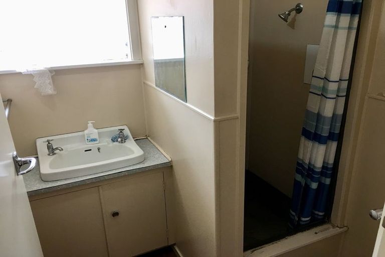 Photo of property in 3/63 Alfriston Road, Manurewa East, Auckland, 2102