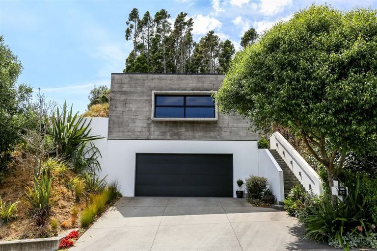 Photo of property in 82 Karamea Street, Whalers Gate, New Plymouth, 4310