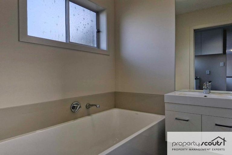 Photo of property in 1a Nelson Street, Waitara, 4320
