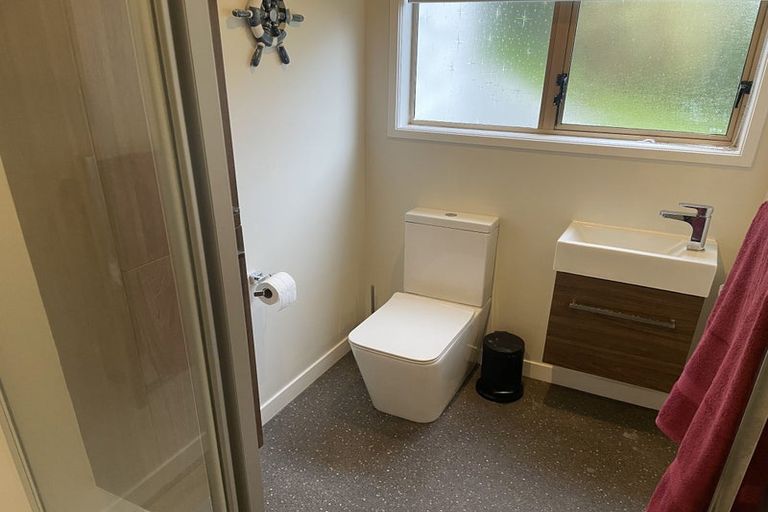 Photo of property in 358b Karori Road, Karori, Wellington, 6012