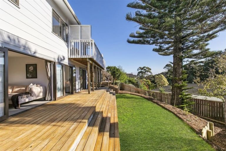 Photo of property in 2/58 James Street, Bayview, Auckland, 0629