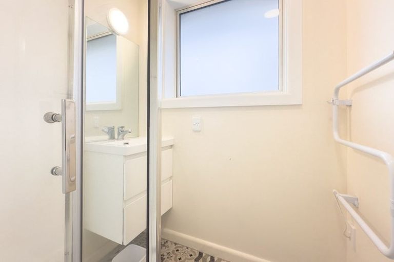 Photo of property in 2/46 Lochee Road, Upper Riccarton, Christchurch, 8041