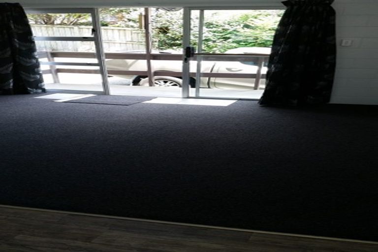 Photo of property in 2/36 Central Avenue, Avenues, Whangarei, 0110