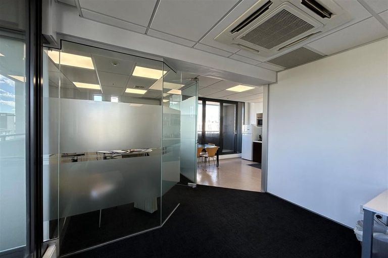 Photo of property in Heards Building, 303/2 Ruskin Street, Parnell, Auckland, 1052
