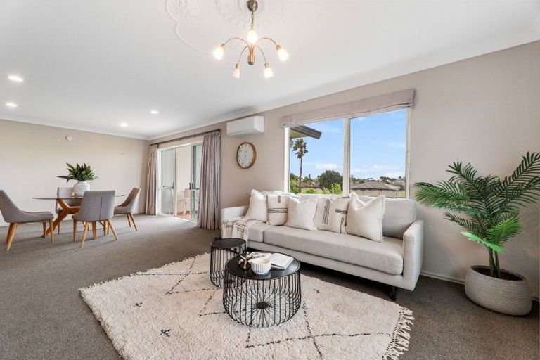 Photo of property in 2/111 Santa Monica Drive, Papamoa Beach, Papamoa, 3118
