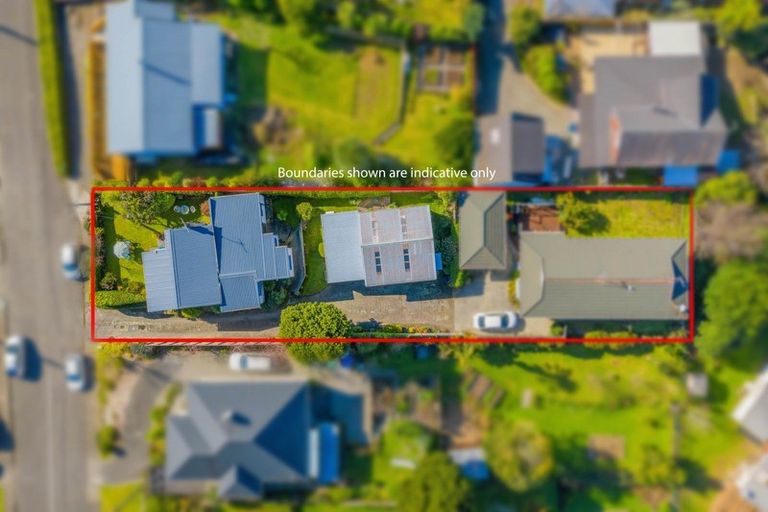 Photo of property in 36 Moana Road, Paraparaumu, 5032