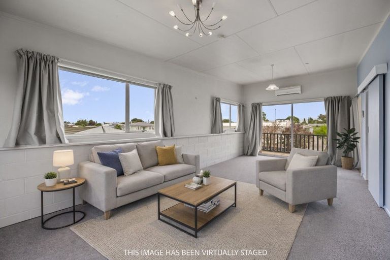 Photo of property in 1/804 Saint Aubyn, Parkvale, Hastings, 4122