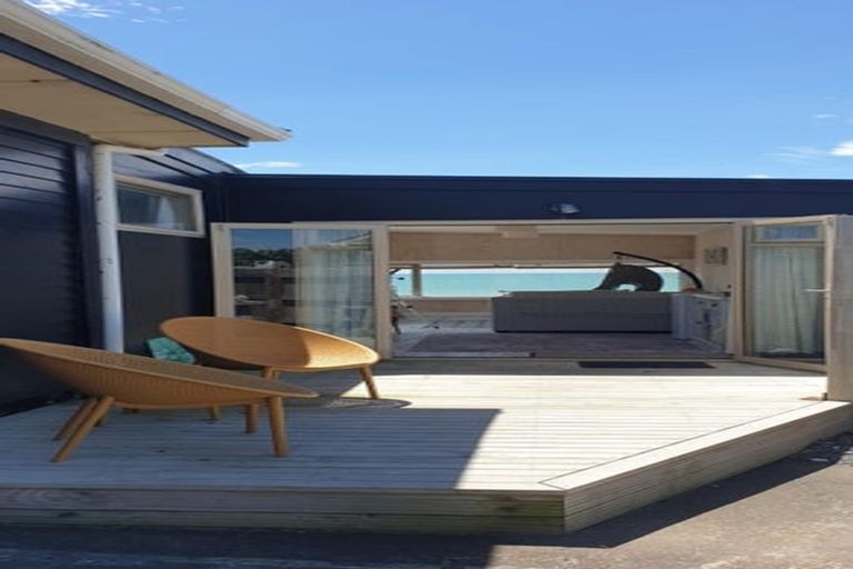 Photo of property in 23 Clifton Road, Haumoana, 4102