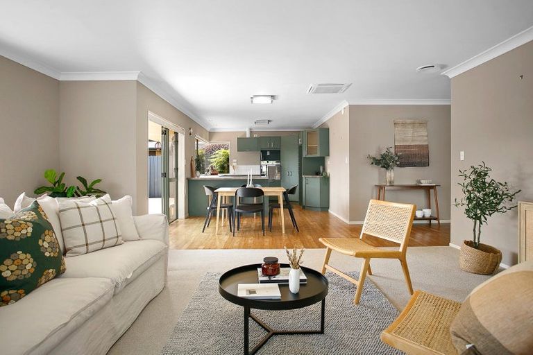 Photo of property in 41a Weld Street, Cambridge, 3434