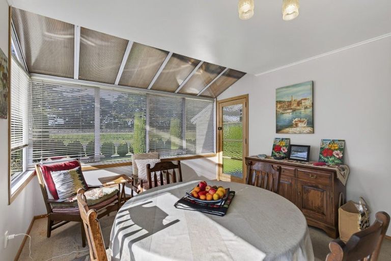 Photo of property in 87 Queen Street, Waitara, 4320