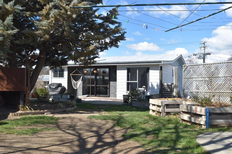 Photo of property in 14 Maryburn Road, Twizel, 7901
