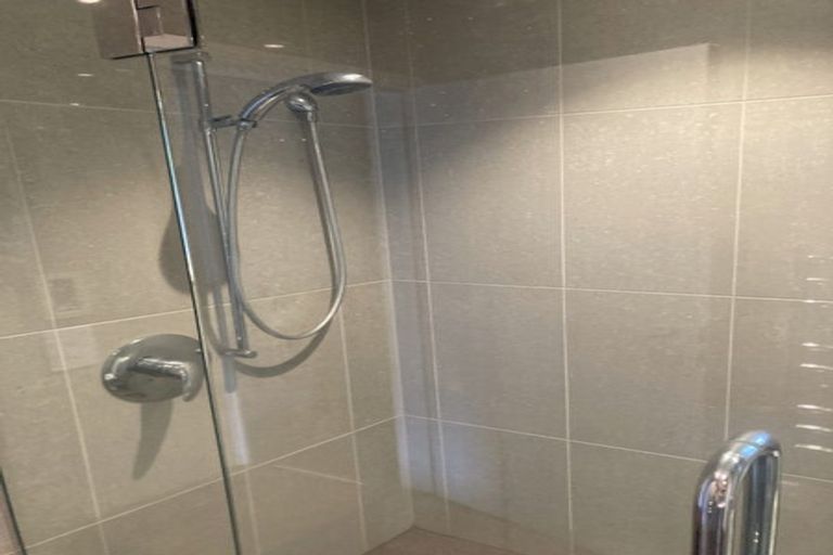 Photo of property in 2/21 Park Avenue, Takapuna, Auckland, 0622