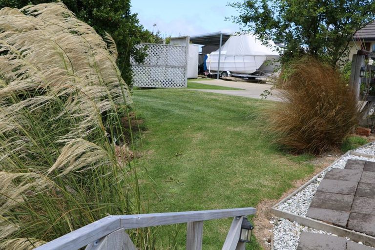 Photo of property in 4 Bonnies Chance, Seaward Bush, Invercargill, 9812