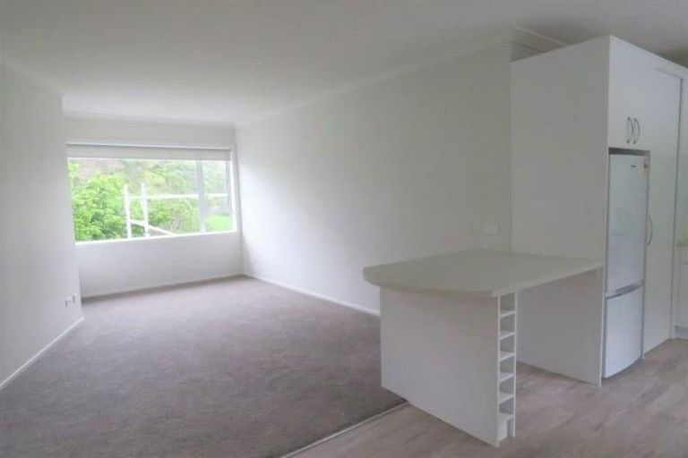 Photo of property in 46 Carrington Street, Lower Vogeltown, New Plymouth, 4310