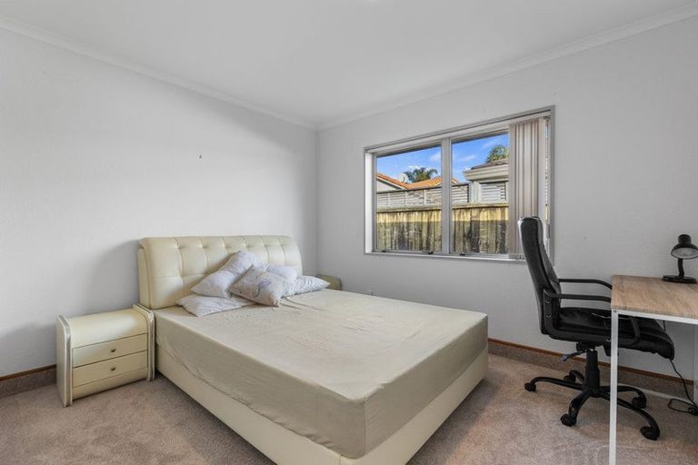 Photo of property in 24 Santa Monica Drive, Papamoa Beach, Papamoa, 3118