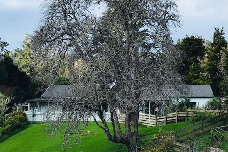 Photo of property in 94 Saleyards Road, Puhoi, Warkworth, 0994