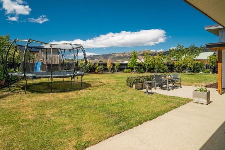 Photo of property in 4 Missy Crescent, Mount Pisa, Cromwell, 9383