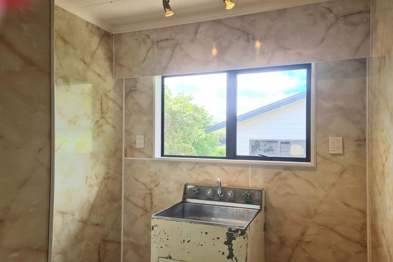 Photo of property in 177 Holborn Drive, Stokes Valley, Lower Hutt, 5019