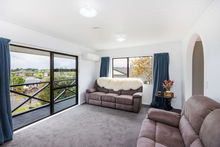 Photo of property in 43 Fraser Drive, Feilding, 4702