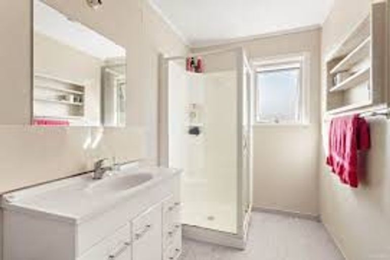 Photo of property in 10a Frank Hewitt Street, Pukekohe, 2120